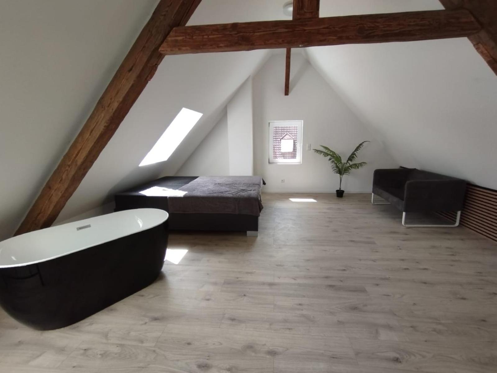 Loft Apartment Am Bahnhof Albstadt Exteriör bild