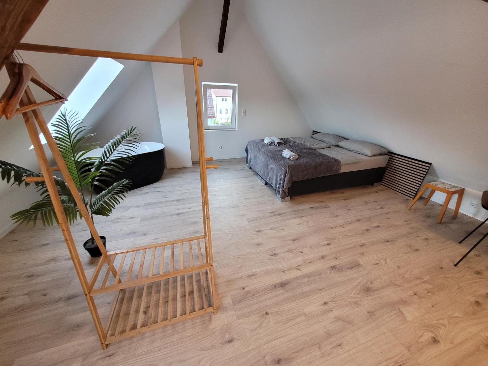 Loft Apartment Am Bahnhof Albstadt Exteriör bild